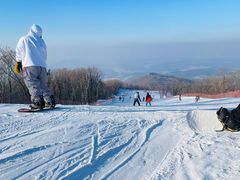 -中旅松花湖滑雪场