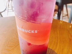 石榴仲夏梦-星巴克臻选(重庆沙坪坝店)