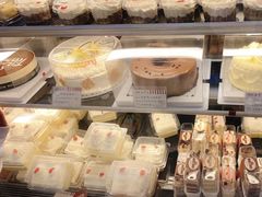 -红宝石·鲜奶小方·海派西点房(南翔店)