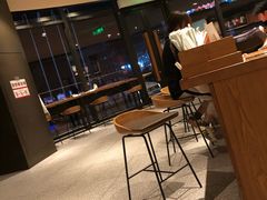 大堂-星巴克(湖州梅地亚广场店)