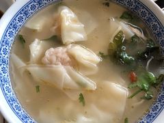 鸡丝馄饨-松针蔡记蒸饺(花园路店)