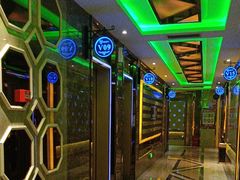 -V麦量贩KTV(富康城店)