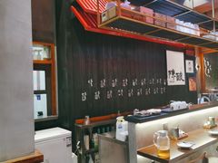 -8PINTS八品脱·日料·烧鸟·精酿小酒馆(莘庄店)
