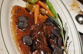 Black Truffle Foie Gras Filet Mignon
