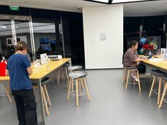 -华为授权体验店(中山公园来福士)