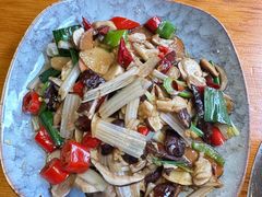 -民食香·腊排骨野生菌美食(木府店)