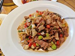 -严记小天府酸菜鱼(西四路店)