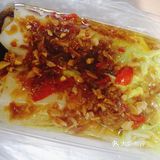 今天下好大的雨呀，正好经过光头卤店，就进来他们家用餐