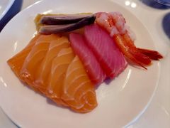 三文鱼刺身-马哥孛罗酒店·SAVVY全日餐厅