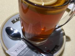 热柠檬茶-龙记烧腊茶餐厅(常德路店)