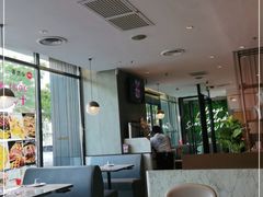 大堂-必胜客(WOW黄骅华贸店)