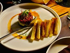 牛肉塔塔配牛油果黑橄榄酱-Solo(衡山路店)