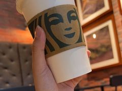 -星巴克(东莞常平富盈广场店)