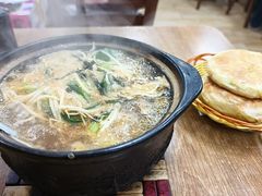 -天瑞福云南过桥米线(十里河店)