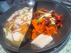 -鸿姐老火锅(疁城新天地店)