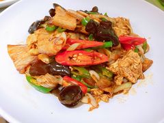 辣椒炒黑猪肉-城南往事(滨江世茂店)