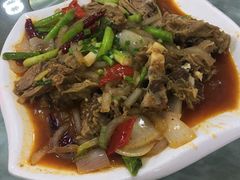 -清真·胖妈妈手抓餐厅(定西路长城宾馆店)