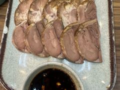 肘花-合合春饼·酱骨·东北菜(潘家园店)