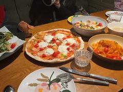 -JINNS锦时 steak&pizza(浸信会礼拜堂旧址店)