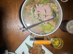 -全牛匠·乐山跷脚牛肉(西单华威约饭街店)