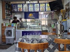 -敖特尔布里亚特美食坊(世纪花苑店)