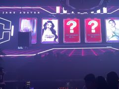 -简奥斯汀·赫本酒吧