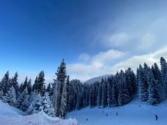 -丝绸之路山地度假区滑雪场