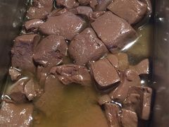辣猪红-無牌小范·香港明星美食