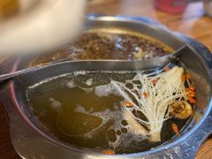 鸳鸯锅底-傣妹火锅(南京东路一店)