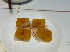 -阿瓦山寨·湘菜现炒·剁椒鱼头王(咸阳总店)