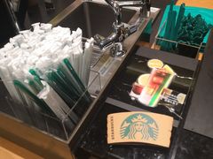 -星巴克臻选(惠州华贸天地1楼店)