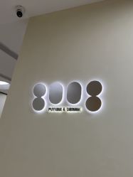 点击看大图 -八佰伴8008星级形象店
