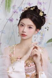 -桃子造型婚纱礼服(凤起广场店)