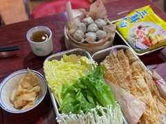 -沙胆彪炭炉牛杂煲(成都玉林店)