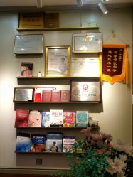 -Mamom club 慢会所(爱丁堡店)