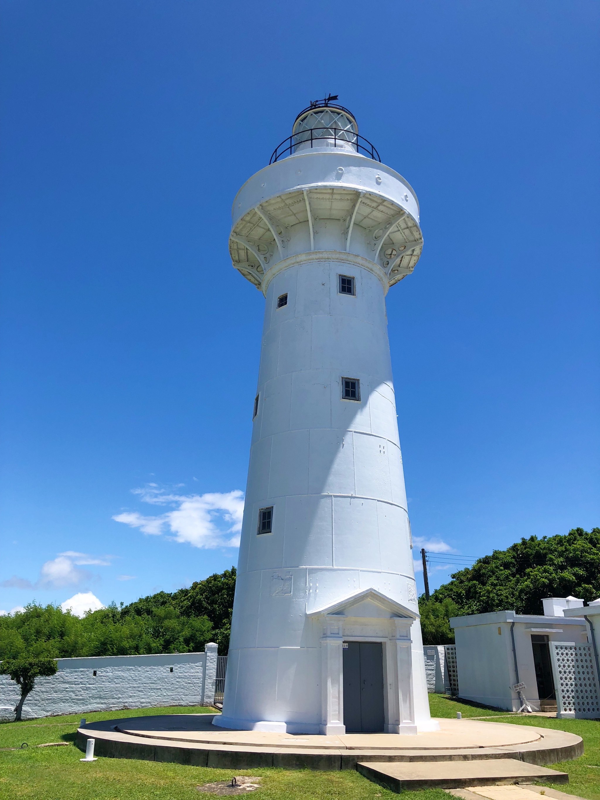 垦丁鼎鼎大名的景点"鹅銮鼻公园",以灯塔