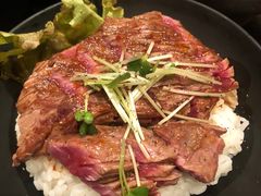 牛排盖饭-Red Rock(原宿店)