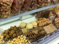 -红房子西点(汇联商厦天钥桥路店)