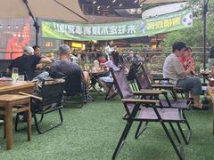 -瑞虹新天地月亮湾