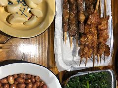-马路牙子地桌烤肉(工体店)