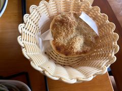 -刘记羊汤·烧饼夹肘子