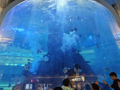 -鸿通城购物中心