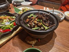 -云海肴·汽锅鸡·云南菜(天山百盛优客店)