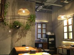 大堂-炉小二铜锅牛蛙•川湘菜(三里屯店)