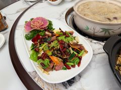 -原林野山菌火锅·炒菌(关上野生菌一条街店)