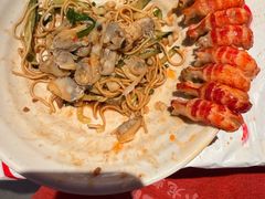 -肥肥虾庄·金牌油焖大虾(汉街SKP店)
