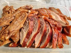 -UNI UNI(环亚凯瑟琳店)