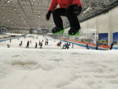-绍兴启迪乔波冰雪世界