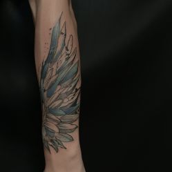 -木子·纹身店TATTOO穿孔·洗纹身