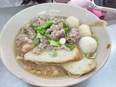 猪肉细米粉汤-榮泰米粉湯(Left Shop)